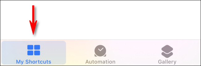 في الاختصارات على iPhone أو iPad ، انقر على "اختصاراتي".