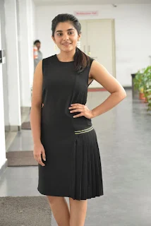 Actress Niveda Thomas Stills At 118 Movie Interview 