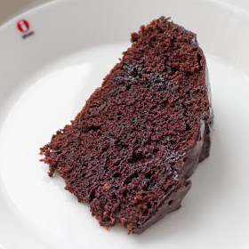 Saftig rund sjokoladekake