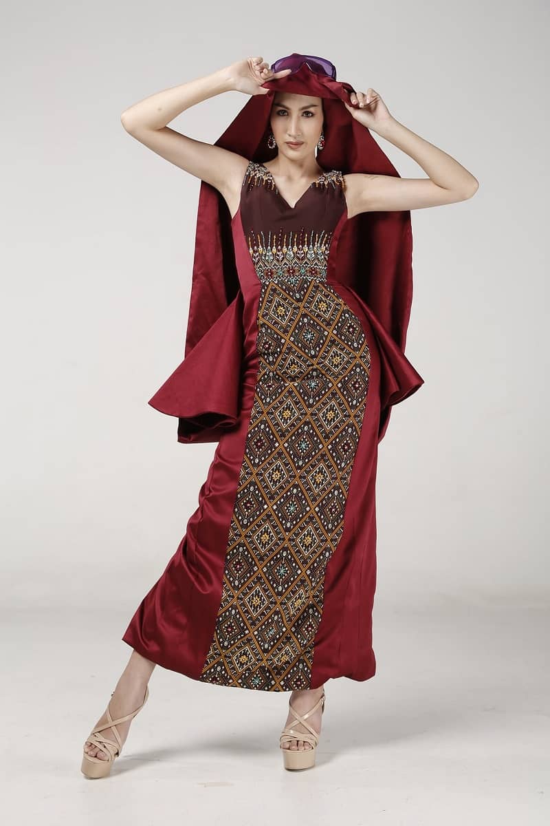 Miss Grand Thailand 2022 - Traditional Thai Textile Fashion