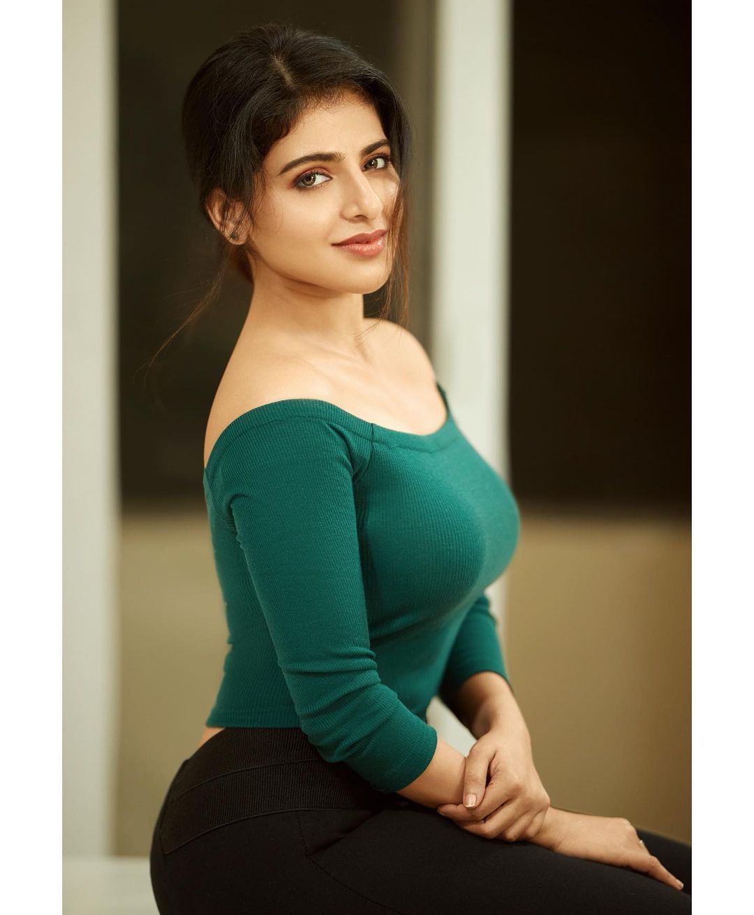 Actress Iswarya Menon Latest Photos