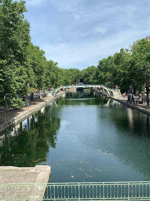 ballade à paris, robe rouge maje, les petites bulles de ma vie