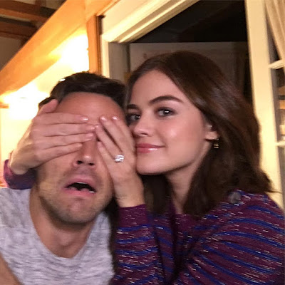 PLL behind-the-scenes 7x14 Lucy Hale and Ian Harding showing diamond engagement ring (Ezria, Lucian)