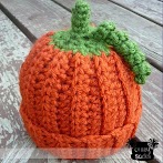 Pumpkin Patterns Free / Crochet Pumpkin Patterns for Free - Crochet Now : Grab some favorite fall fabrics and make a patch of adorable plush fabric pumpkins to accent your fall decor this year!