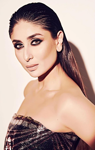 Kareena Kapoor latest hot pics in side view