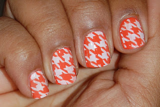 orange houndstooth nails