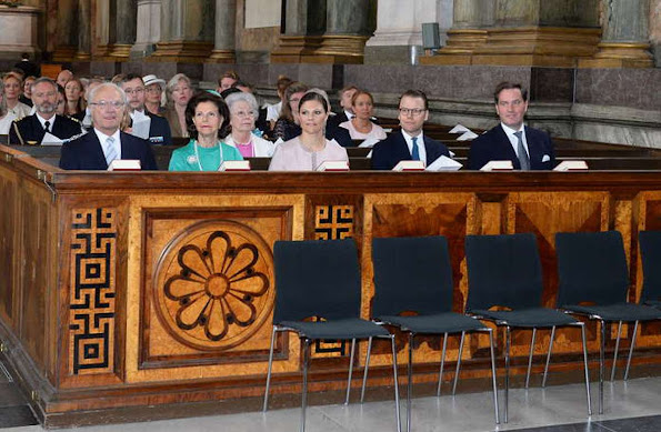 King Carl Gustaf, Queen Silvia, Crown Princess Victoria, Prince Daniel and Christopher O'Neill attended the “Te Deum” church service