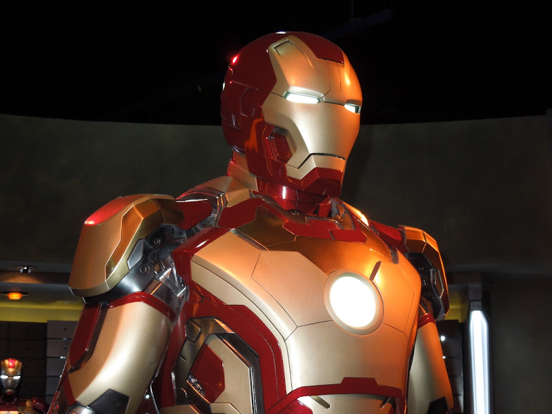 Iron Man 3 Mark 42 helmet