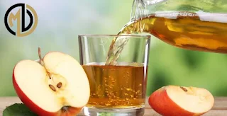 عصير التفاح هو عصير منتج من التفاح. يعتبر التفاح من أغنى الفواكه بمادة البكتين إذ تبلغ نسبتها 5% و الذي يقوم بامتصاص كميات كبيرة من الماء