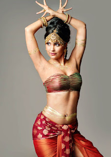 lara as kathakali nirtaki, sexy belly with hot navel