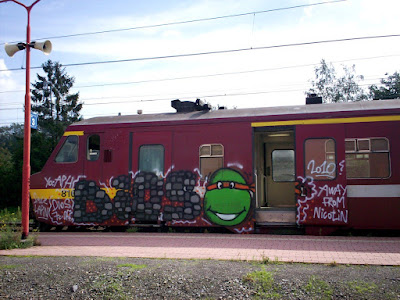 Dios Spanish graffiti crew