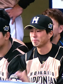 日ハム ファイターズ 岡大海 泣く 20160713