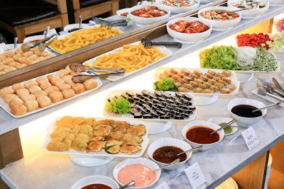 tiệc buffet trung thu 2020