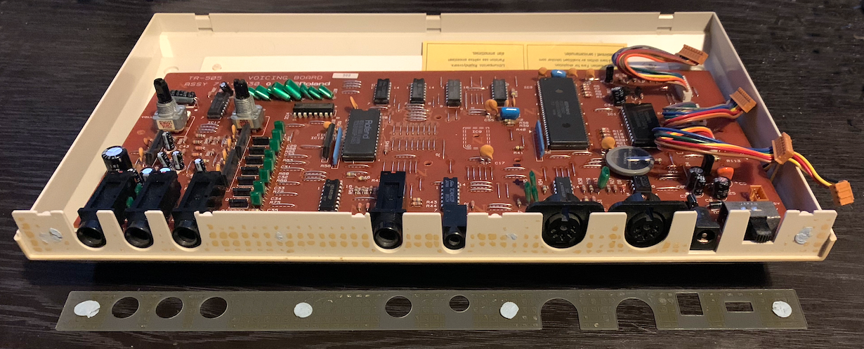 Synthesizerwriter Modding My Roland Tr 505 4 Drum Roms Plus Pitch Change Synthesizerwriter Modding My Roland Tr 505 4 Drum Roms Plus Pitch Change
