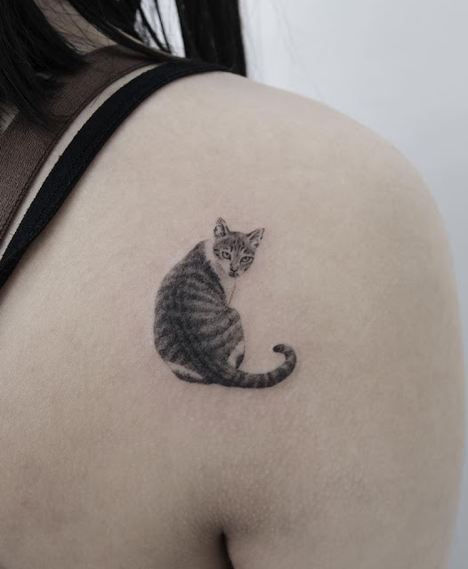 Mini tatuagens femininas