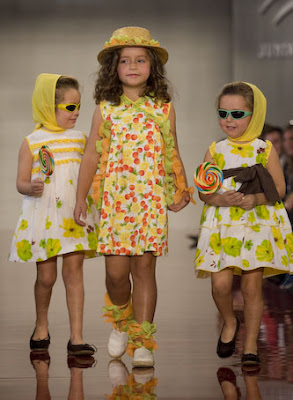 MODA NIÑOS Y NIÑAS