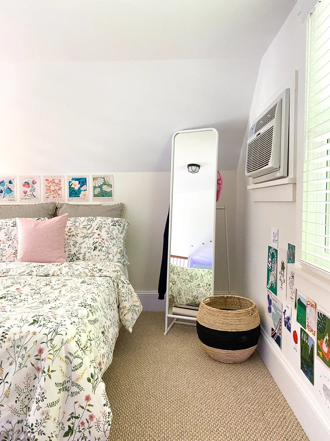 teen loft bedroom space, teen bedroom layout