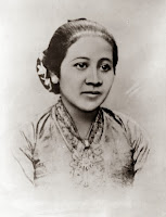 SIAPAKAH R.A. KARTINI ? [FOTO - GAMBAR]