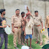एक वारंटी को पुलिस ने गिरफ्तार कर भेजा जेल व दूसरे के खिलाफ 82 की करवाई