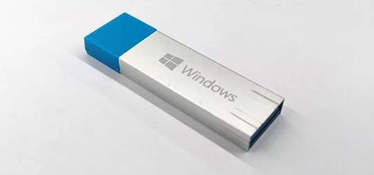 Microsoft pode lançar uma versão do Windows 10 até 2X menor que a atual