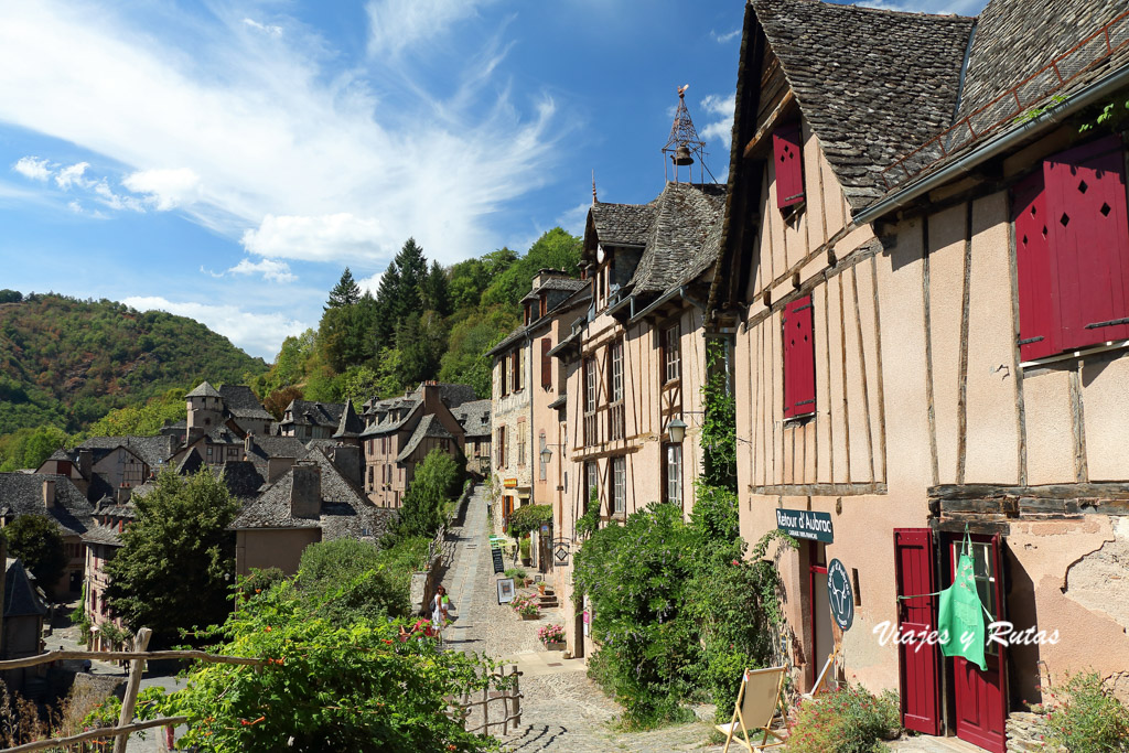 Rue du Chanoine Benazech, Conques