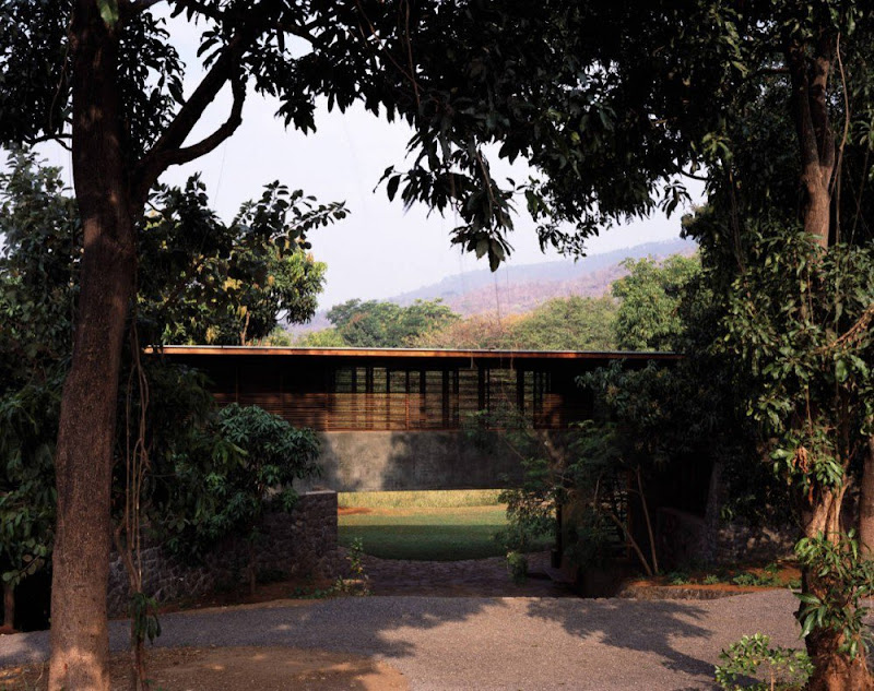 Casa en Belavali - Studio Mumbai