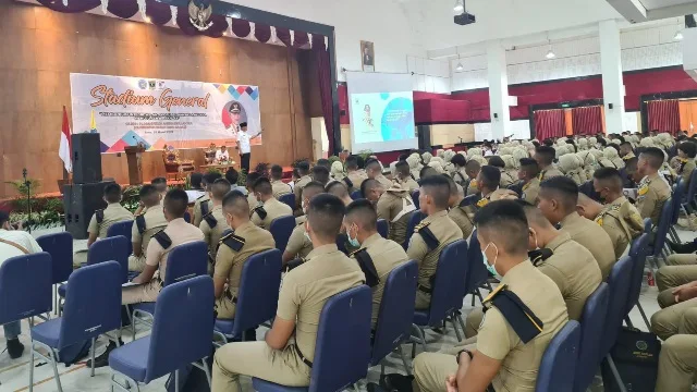 Motivasi 300 Lebih Praja, Gubernur Mahyeldi Beri Kuliah Umum di IPDN Baso