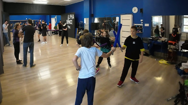 Школа кендзюцу Katana Club проводит обучение на японском мече