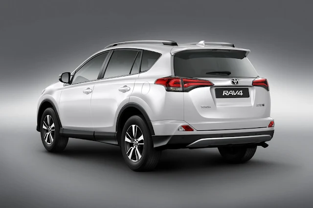 Nova Toyota RAV4 2017