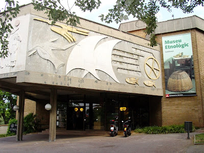 Entrance to Museu Etnològic - Barcelna Sights