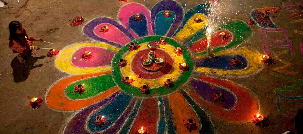 Shilpa Shetty shared a video presenting her kids, Viaan and Samisha doing cutesy rangoli for Diwali celebrations.