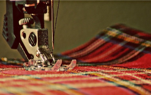 SewingMachinePlaid70%27s-2011-01-8-07-37.jpg