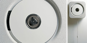 {Design} CD player by Ideo