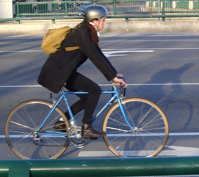 Boston Cambridge bicycle commuter