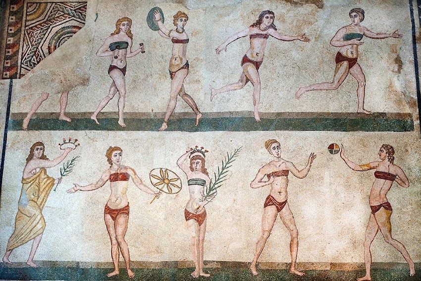 Il primo bikini della storia