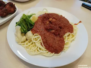 IKEA瑞典餐廳新店店，除了肉丸，還有這些必吃美味！