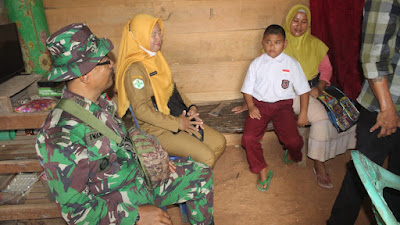 Tak Hanya Fokus Sasaran Fisik, Pasi Ter Kodim 0422/LB Bersama Puskesmas Sosialisasikan Tentang Gizi Buruk