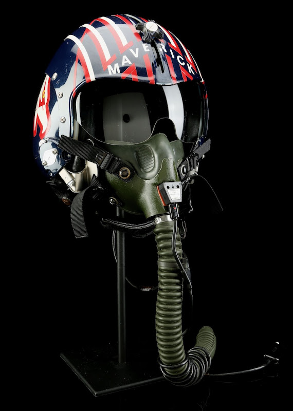 Tom Cruise Top Gun Maverick fighter pilot helmet