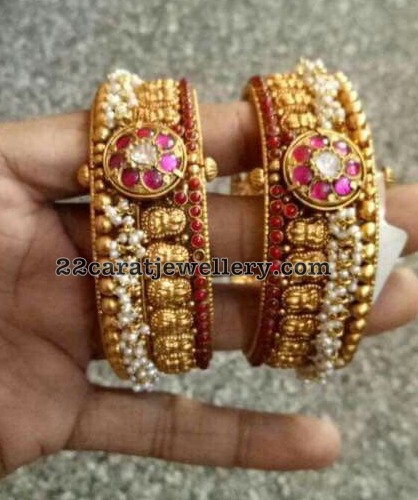 Pearls Kasu Mala with Bangles 