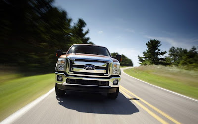 2011 Ford Super Duty Front View