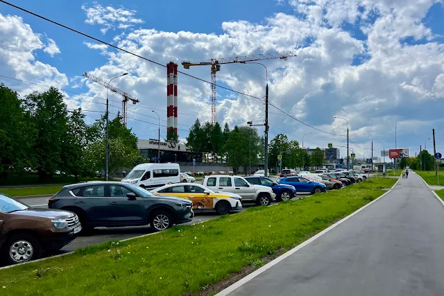 Крылатская улица, строительная площадка жилого комплекса «Крылатская 33»