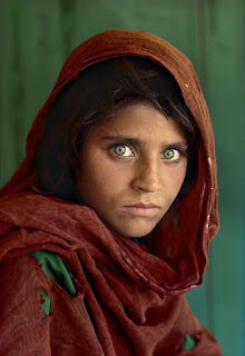 Steve McCurry Sharbat Gula ragazza afghana 