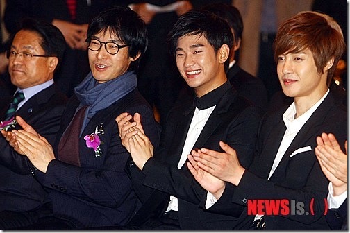 newsis6