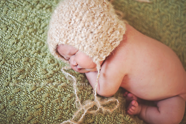 photo of newborn girl