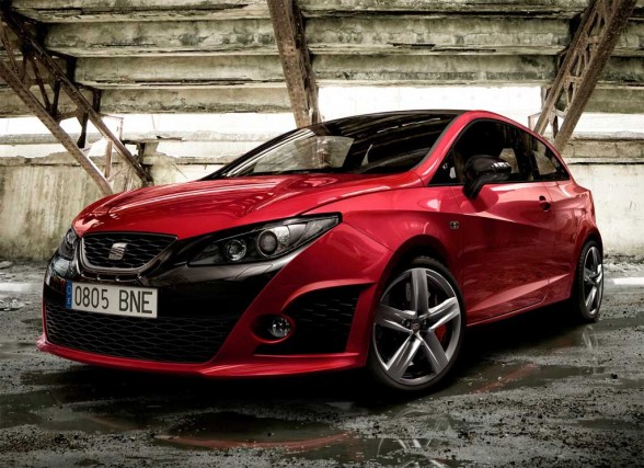 The new threedoor SEAT Ibiza 2011 is the pleasure to review