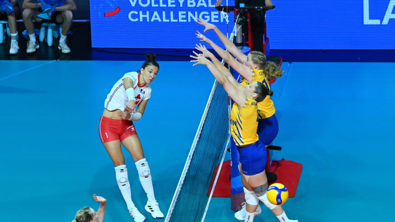 Pháp vô địch Cúp Challenge FIVB 2023 trên sân nhà!