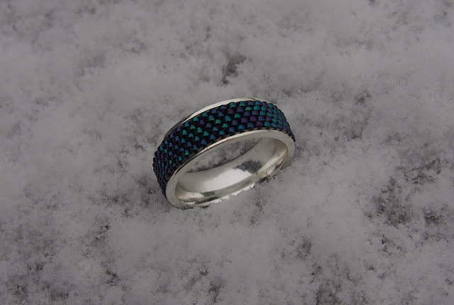 Nunn dragonfly peyote ring