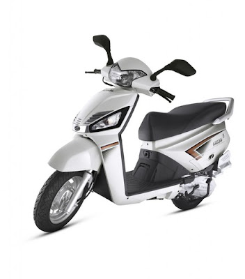 Mahindra Gusto 110cc White HD image