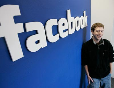 Harvard Computer Science on While At Harvard In 2004 Mark Zuckerberg Founded Facebook With