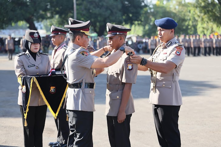 Kapolda Sulsel Pimpin Upacara Pelantikan Siswa Diktut Bintara Polri  Sebanyak 209 Orang, Angkatan Ke 51 TA 2024, di SPN Batua 